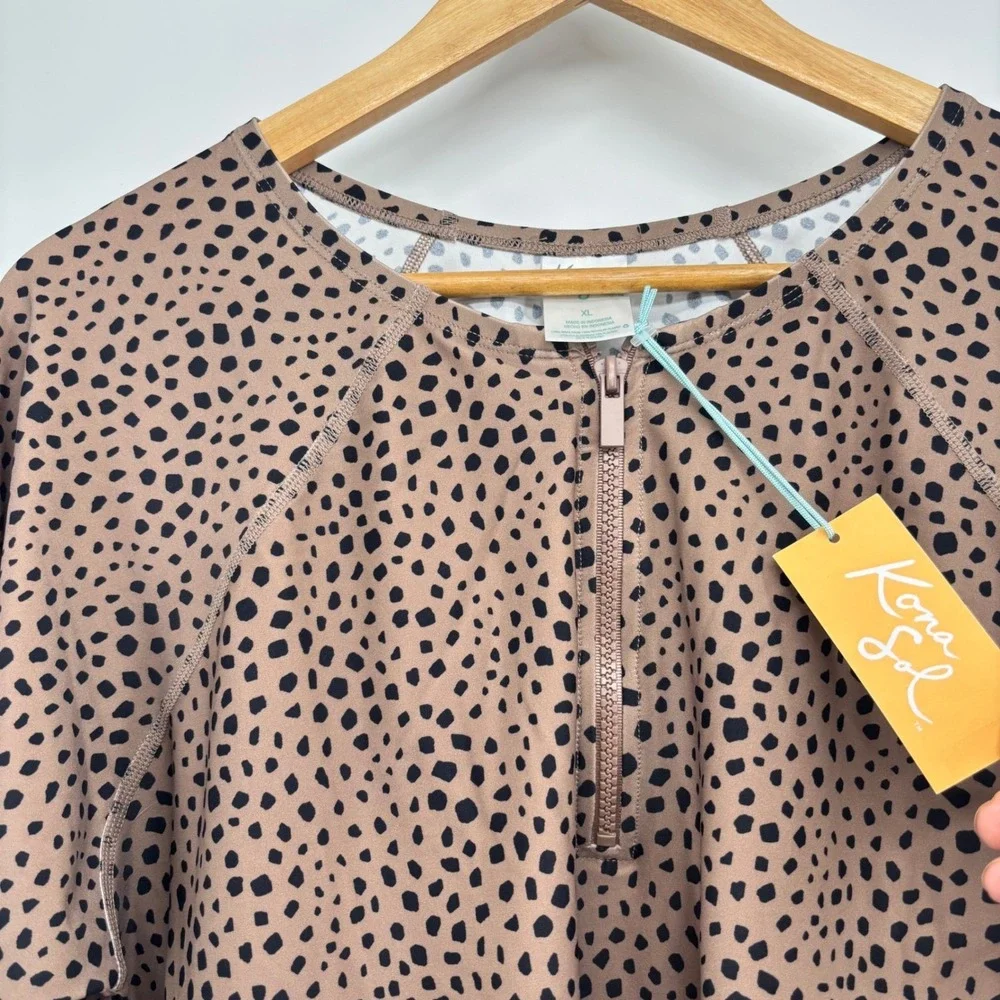 New Kona Sol Women XL Rash Guard Long Sleeve UPF 50 Swim Top Tan Animal Print